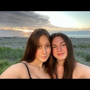 Meet your Posher, Clara